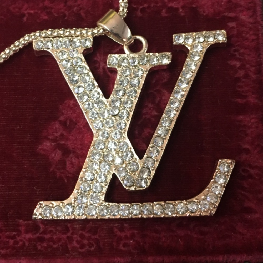 Famous Designer!!! "Costume" PENDENT!!!